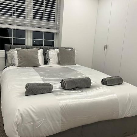 1 Bed High Quality Modern Flat Apartment Edgware Exterior photo